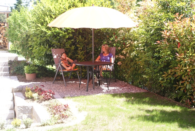 Ferienwohnung am Bach mit Garten